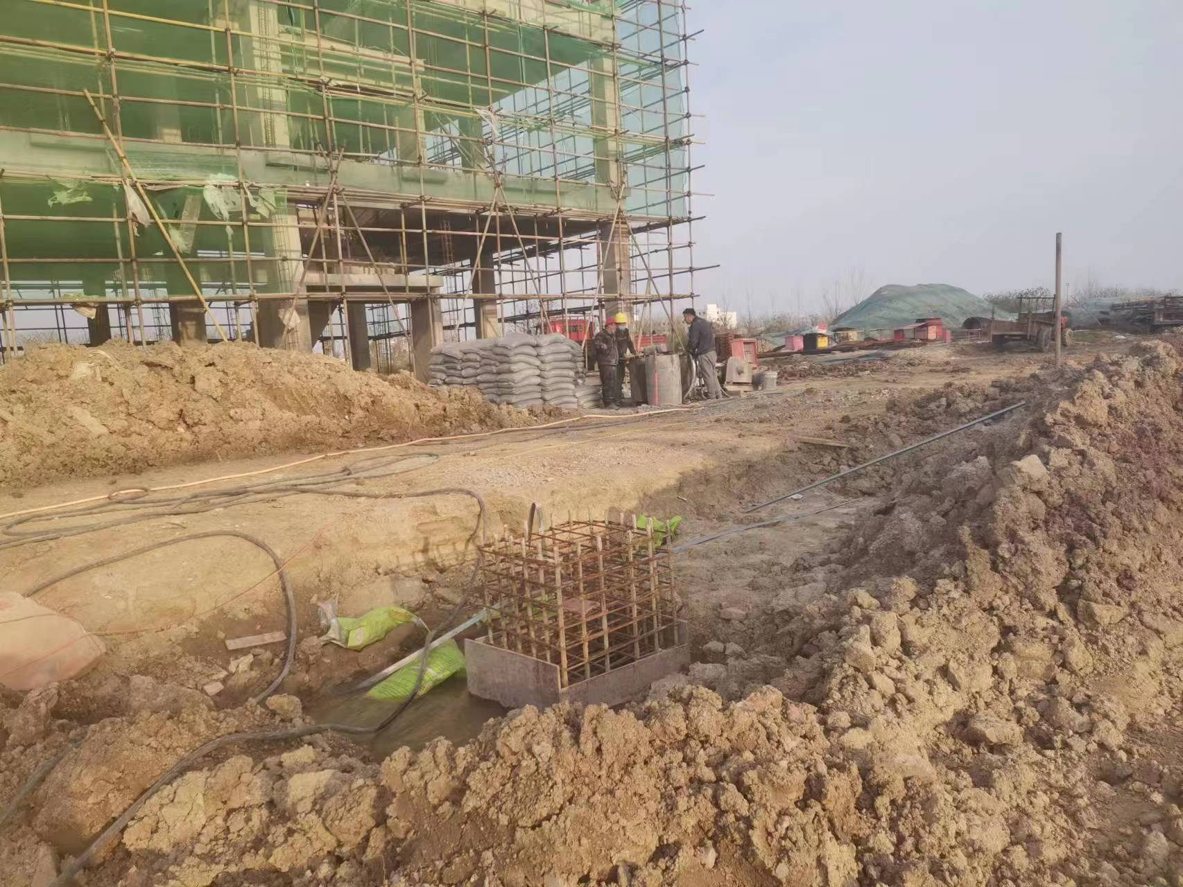 颍州当桥梁出现裂缝的时候应该及时加固修补